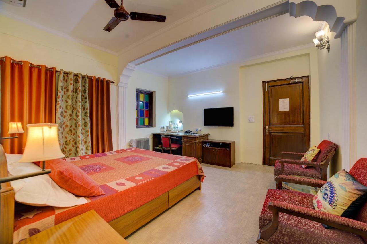 Cp Villa - Rooms With Patio New Delhi Buitenkant foto